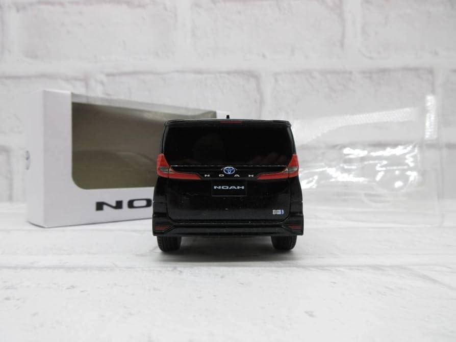 Amazon | ミニカー ミニカー 新型ノア NOAH グリッターブラック